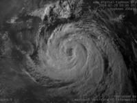 Typhoon Wallpaper Image : Typhoon 200410 (NAMTHEUN) : Typhoon NAMTHEUN at dusk (0900 UTC)