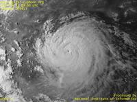 Typhoon Wallpaper Image : Typhoon 200413 (RANANIM) : Typhoon RANANIM gaining firmer structure on its approach to China (0900 UTC)
