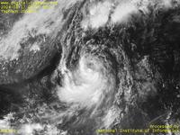 Typhoon Wallpaper Image : Typhoon 200415 (MEGI) : Typhoon MEGI passing across Southwest (Okinawa) Islands (0600 UTC)