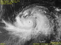 Typhoon Wallpaper Image : Typhoon 200416 (CHABA) : Typhoon CHABA intensified into a destructive typhoon (0000 UTC)