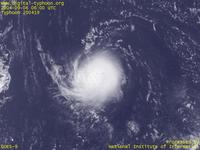 Typhoon Wallpaper Image : Typhoon 200419 (SARIKA) : Typhoon SARIKA as a miniature typhoon (0600 UTC)