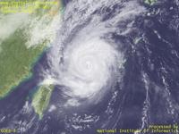 台風壁紙画像：2004年台風21号（メアリー｜MEARI）：折り返し点（？）で停滞する台風200421号（12時JST）