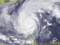 台風壁紙画像：2004年台風27号（ナンマドル｜NANMADOL）：フィリピンに接近する台風200427号（12時JST）