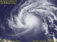 台風壁紙画像：2009年台風18号（メーロー｜MELOR）：北マリアナ諸島にさらに接近した台風200918号（12時JST）