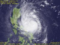 Typhoon Wallpaper Image : Typhoon 200921 (MIRINAE) : Typhoon MIRINAE just before making landfall at Luzon Island, Philippines (03 UTC)