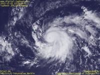 台風壁紙画像：2012年台風24号（ボーファ｜BOPHA）：赤道近くで急発達する台風201224号（12時JST）