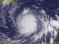 Typhoon Wallpaper Image : Typhoon 201330 (HAIYAN) : 急速に発達しつつヤップからパラオに接近中の台風201330号（09時JST）