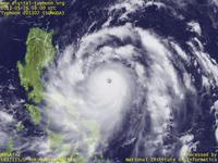 台風壁紙画像：2011年台風2号（ソングダー｜SONGDA）：フィリピンの東で猛烈に発達した台風201102号（12時JST）